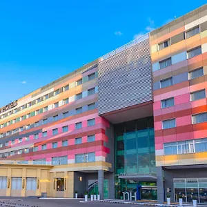**** Hotel Nh Mexico
